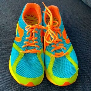 Newton Running distance running shoe W9